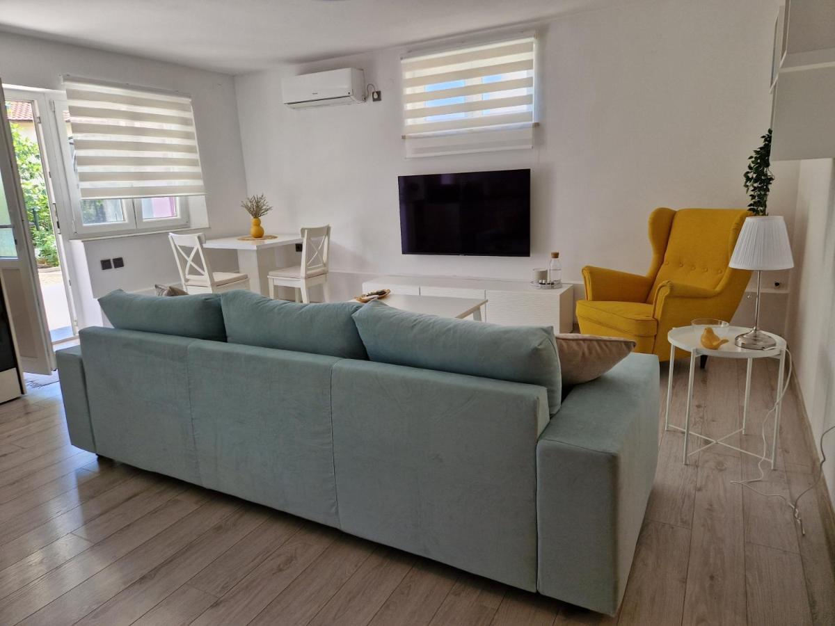 Apartman Jurjevic Krk Town Exteriör bild