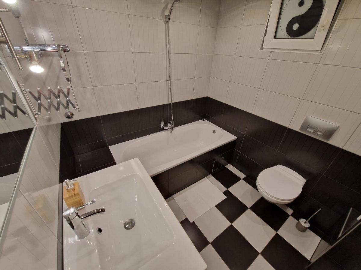 Apartman Jurjevic Krk Town Exteriör bild