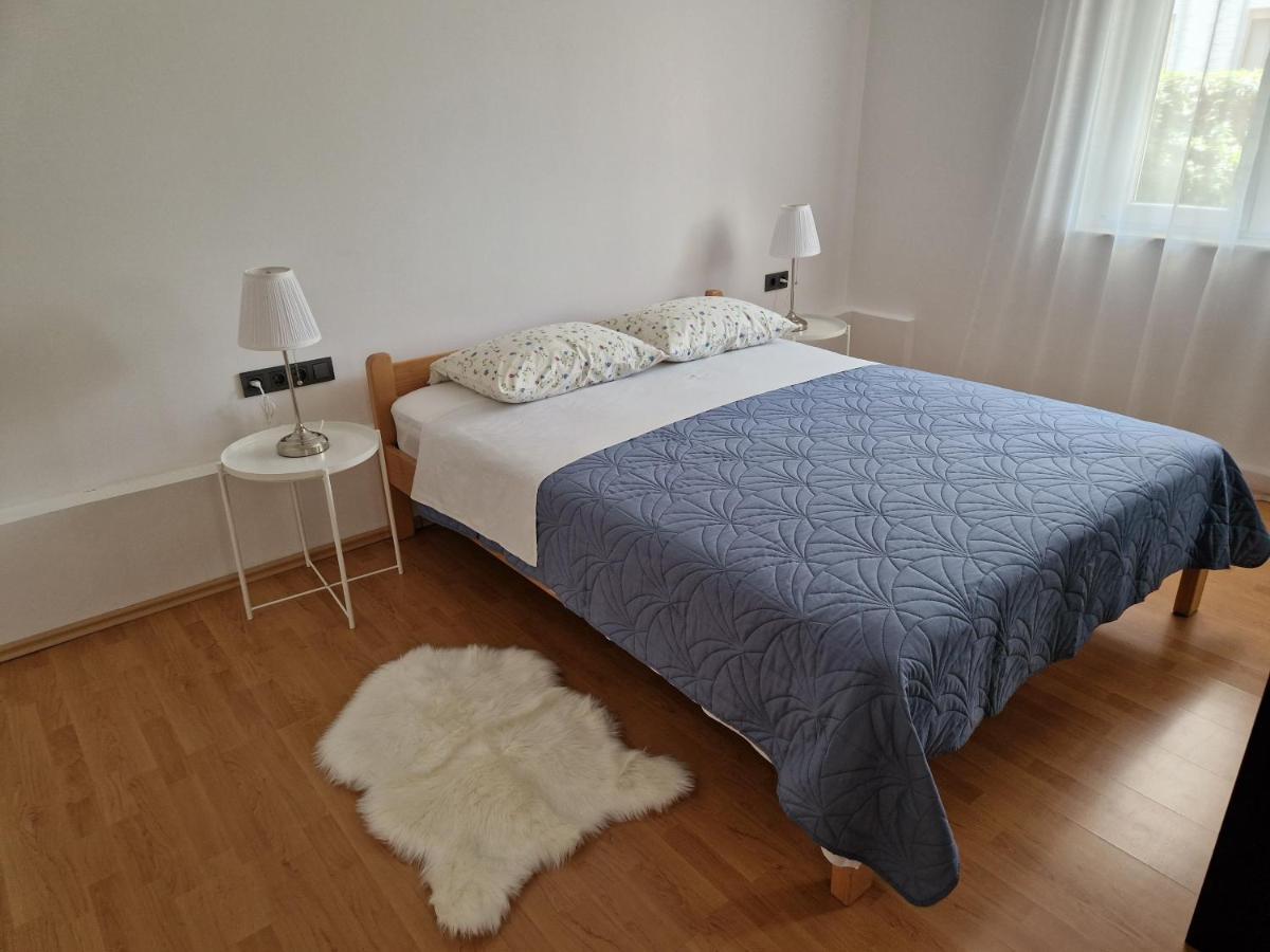 Apartman Jurjevic Krk Town Exteriör bild